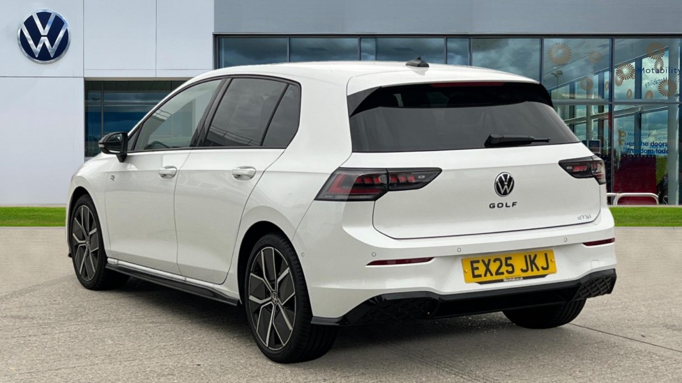 Used Volkswagen Golf 2025 for sale - 76297279: Photo 3