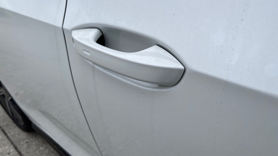 Used Volkswagen Golf 2025 for sale - 76297279: Photo 50