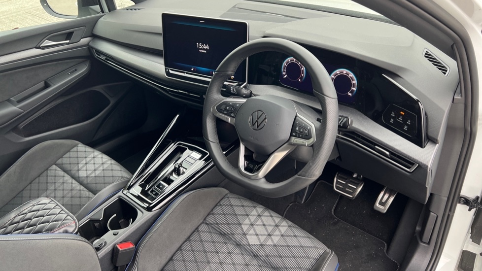 Used Volkswagen Golf 2025 for sale - 76297279: Photo 6