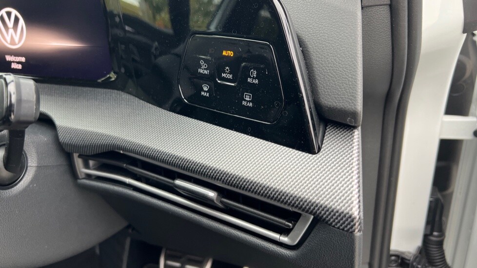 Used Volkswagen Golf 2025 for sale - 76297279: Photo 72