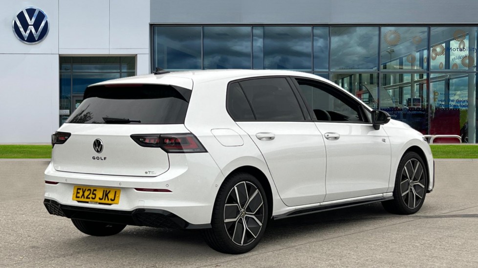 Used Volkswagen Golf 2025 for sale - 76297279: Photo 8