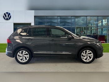 Used Volkswagen Tiguan 2022 for sale - 75618509: Photo