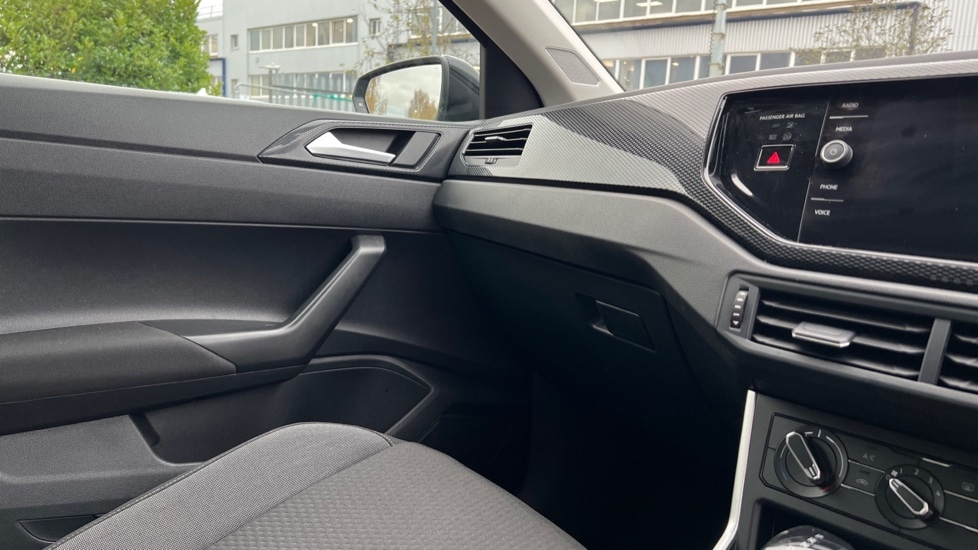 Used Volkswagen Polo 2024 for sale - 76872041: Photo 51