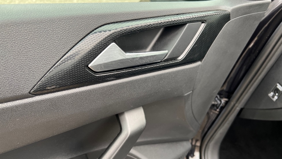 Used Volkswagen Polo 2024 for sale - 76872041: Photo 63