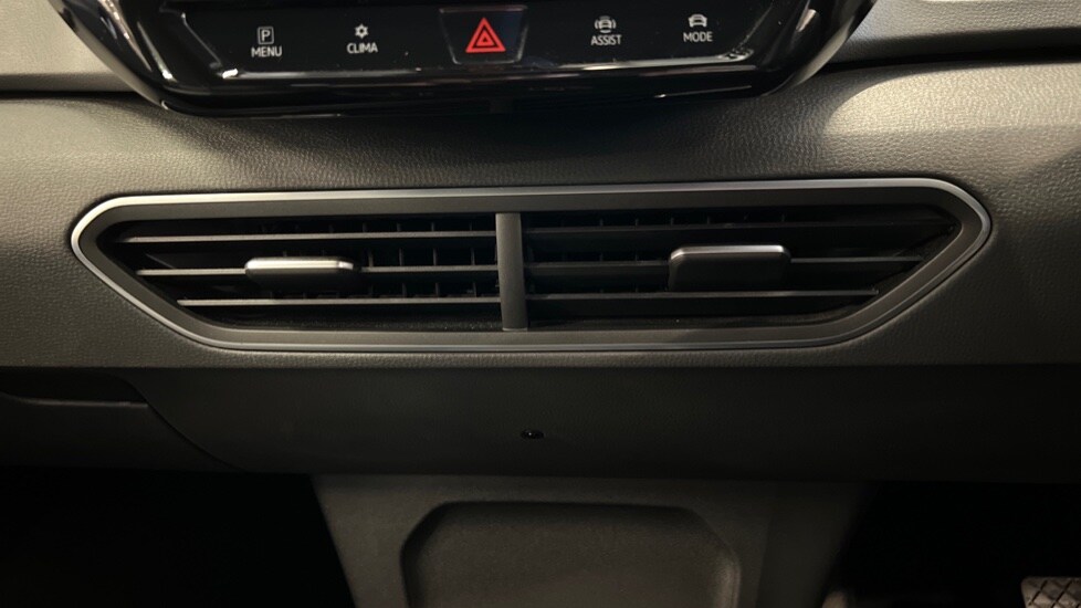 Used Volkswagen ID.3 2021 for sale - 76869953: Photo 13