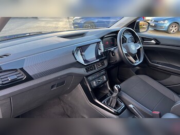 Used Volkswagen T-Cross 2022 for sale - 76709560: Photo