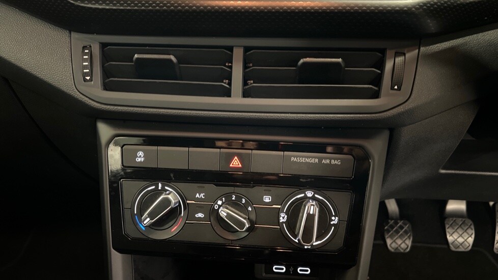 Used Volkswagen T-Cross 2022 for sale - 75902305: Photo 10