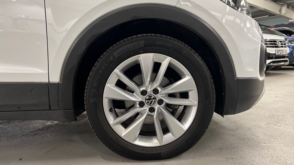 Used Volkswagen T-Cross 2022 for sale - 75902305: Photo 16