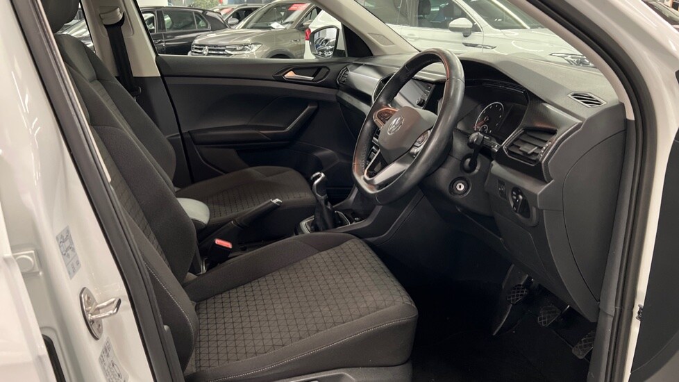 Used Volkswagen T-Cross 2022 for sale - 75902305: Photo 22