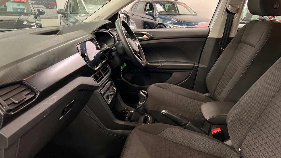 Used Volkswagen T-Cross 2022 for sale - 75902305: Photo 24