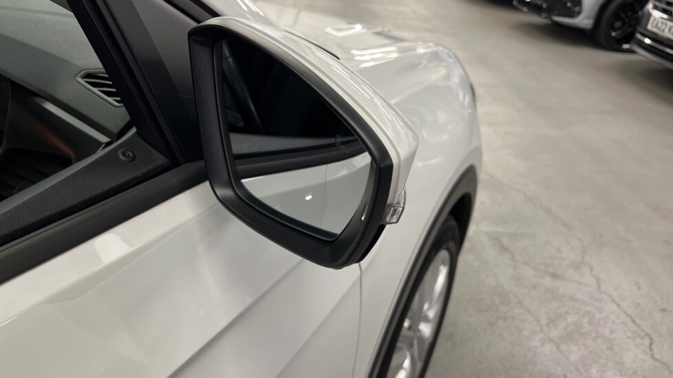 Used Volkswagen T-Cross 2022 for sale - 75902305: Photo 64