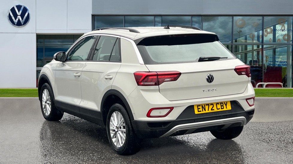 Used Volkswagen T-Roc 2023 for sale - 76872915: Photo 3