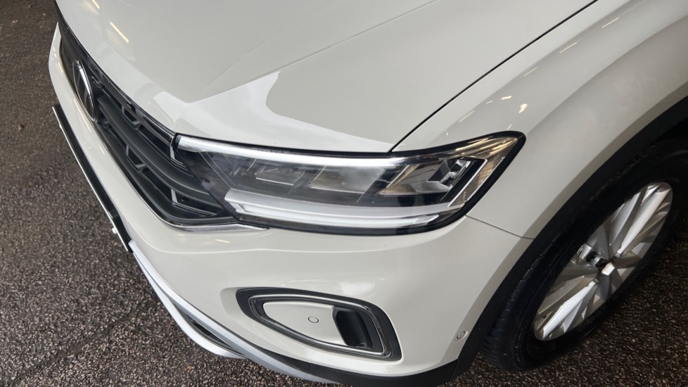 Used Volkswagen T-Roc 2023 for sale - 76872915: Photo 46