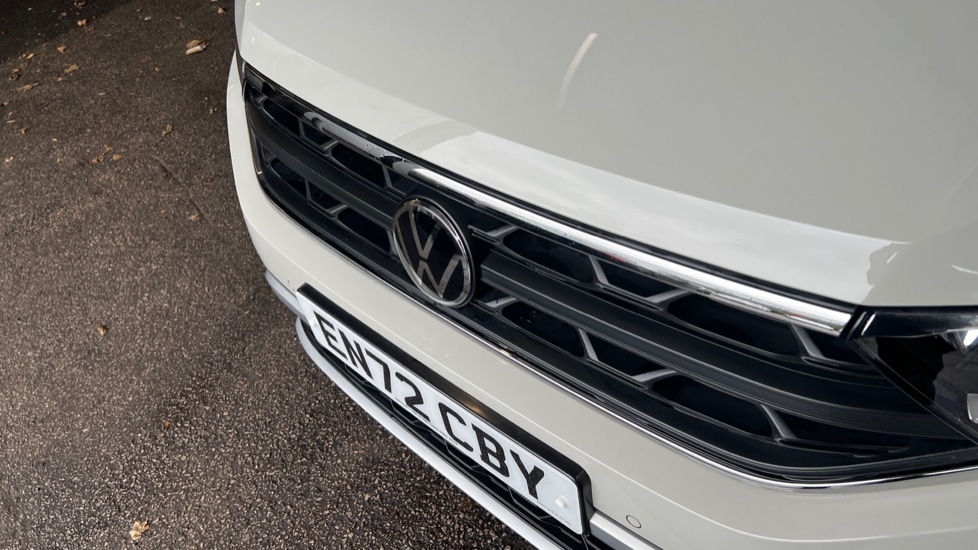 Used Volkswagen T-Roc 2023 for sale - 76872915: Photo 48