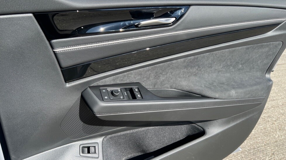 Used Volkswagen ID7 2025 for sale - 76025386: Photo 37