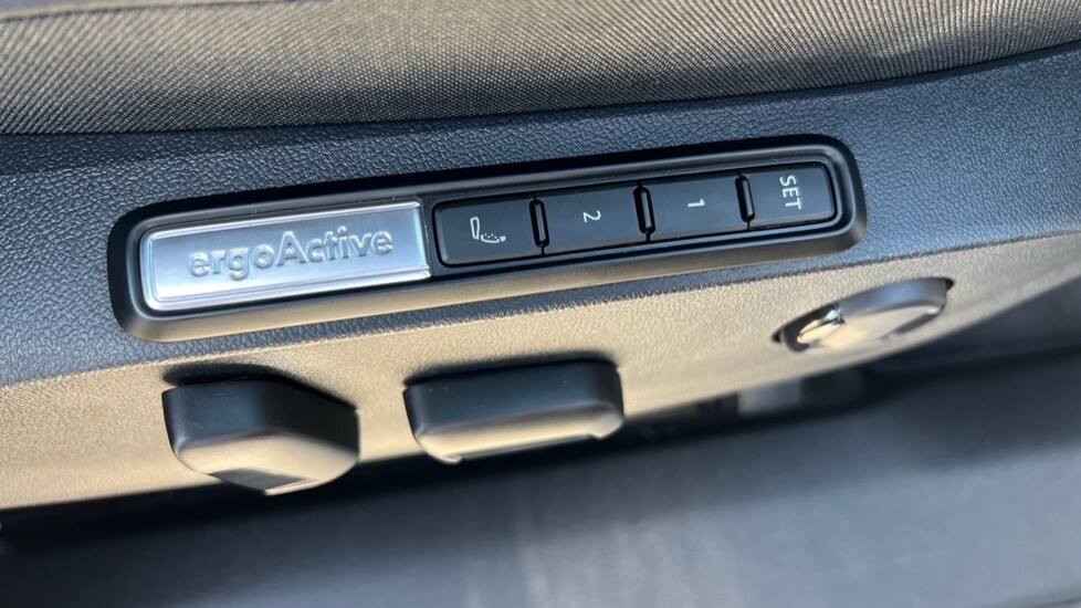 Used Volkswagen ID7 2025 for sale - 76025386: Photo 83