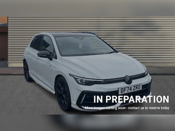 Volkswagen - Golf