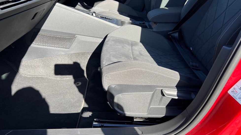 Used Volkswagen Golf 2021 for sale - 76459135: Photo 39