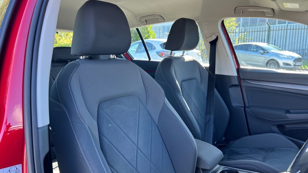 Used Volkswagen Golf 2021 for sale - 76459135: Photo 56