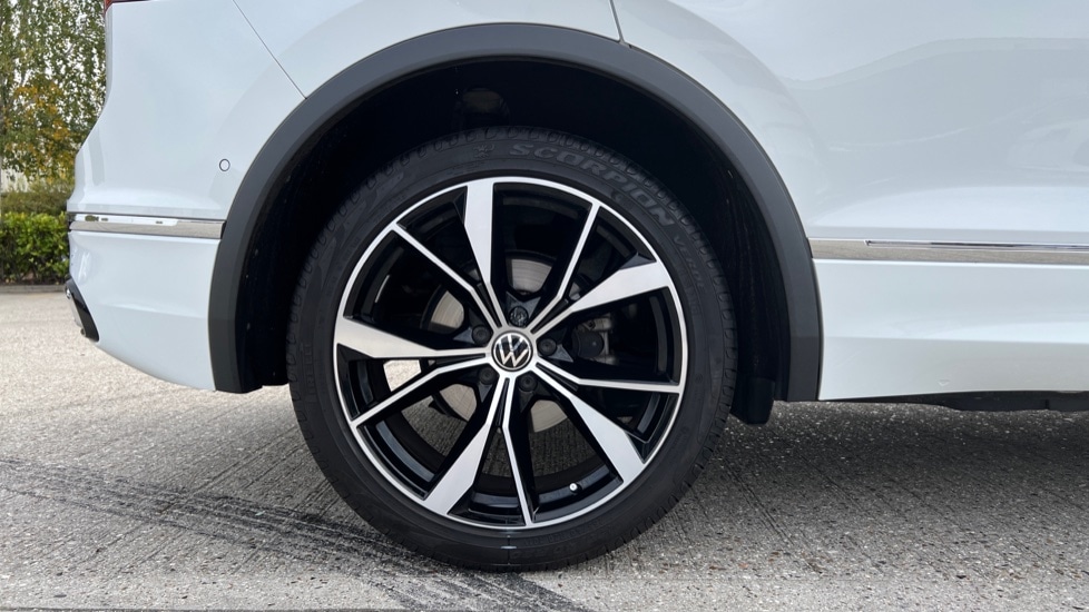 Used Volkswagen Tiguan 2023 for sale - 76869553: Photo 5