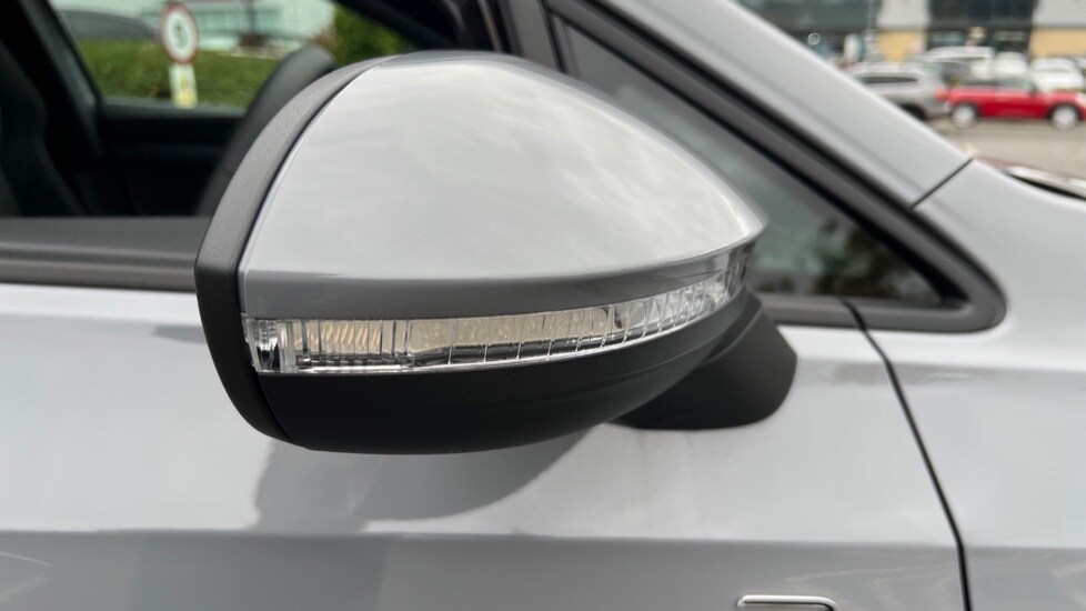 Used Volkswagen Golf 2025 for sale - 76534016: Photo 48