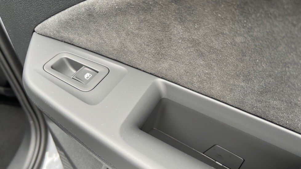 Used Volkswagen Golf 2025 for sale - 76534016: Photo 77