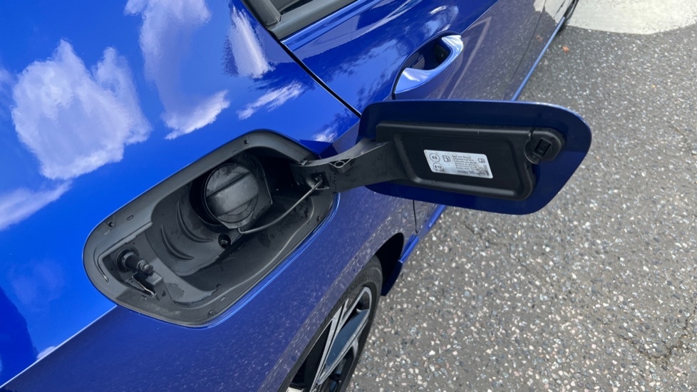 Used Volkswagen Golf 2021 for sale - 77012983: Photo 29