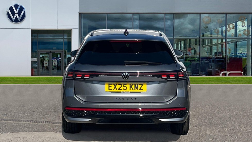 Used Volkswagen Passat 2025 for sale - 76474845: Photo 11