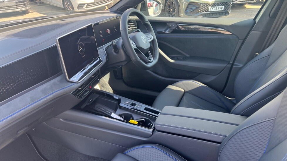 Used Volkswagen Passat 2025 for sale - 76474845: Photo 28