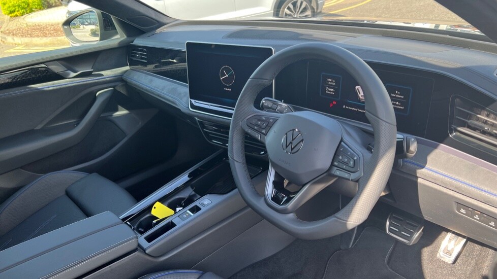 Used Volkswagen Passat 2025 for sale - 76474845: Photo 6