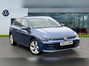 Used Volkswagen Golf 2024 for sale - 76438083: Photo