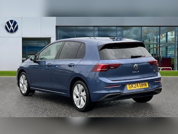 Used Volkswagen Golf 2024 for sale - 76438083: Photo