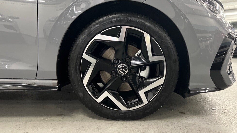 Used Volkswagen Golf 2025 for sale - 76602782: Photo 20