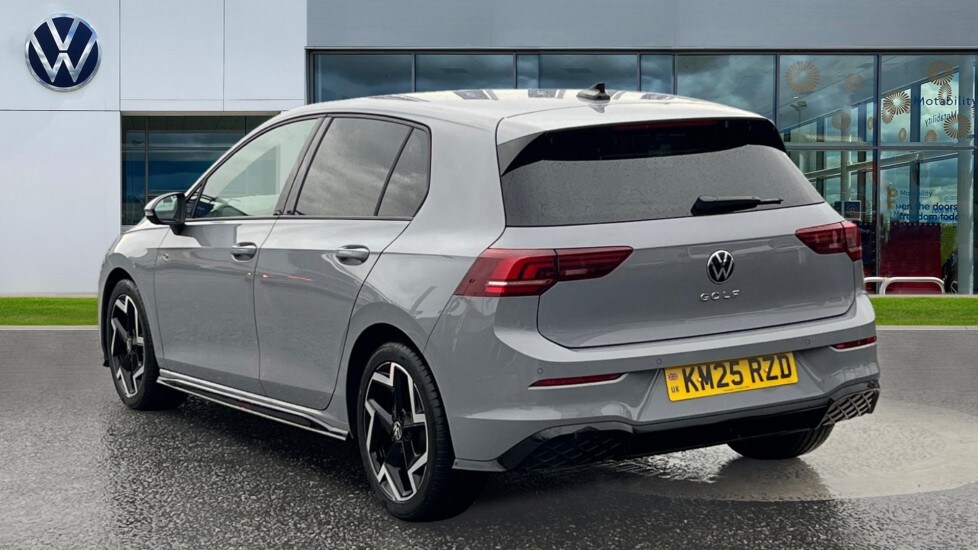 Used Volkswagen Golf 2025 for sale - 76602782: Photo 3