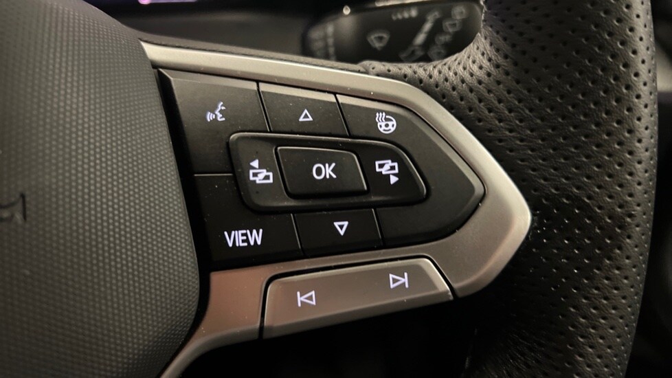 Used Volkswagen Golf 2025 for sale - 76602782: Photo 32