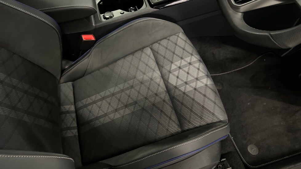 Used Volkswagen Golf 2025 for sale - 76602782: Photo 39