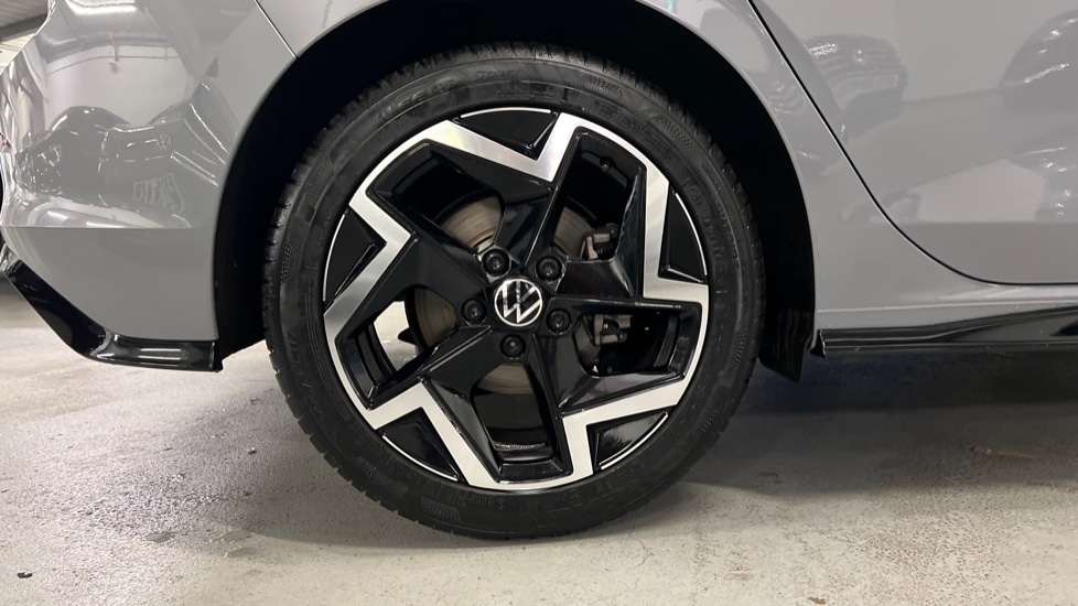 Used Volkswagen Golf 2025 for sale - 76602782: Photo 5