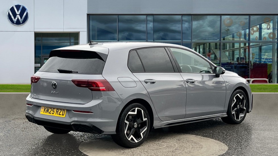 Used Volkswagen Golf 2025 for sale - 76602782: Photo 8