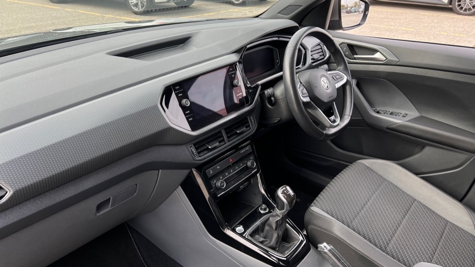 Used Volkswagen T-Cross 2019 for sale - 76112030: Photo 2