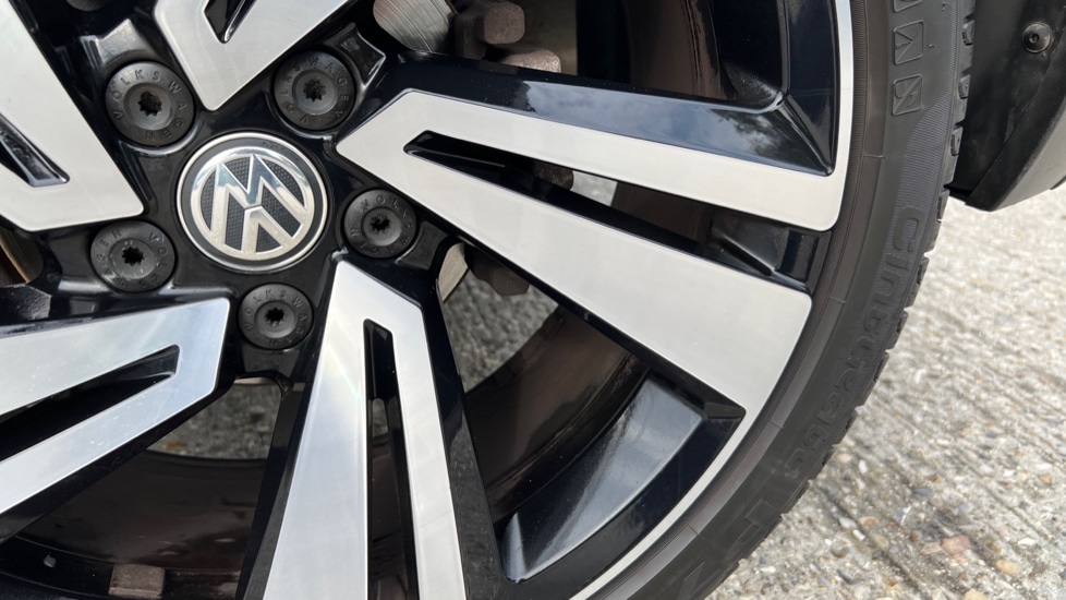 Used Volkswagen T-Cross 2019 for sale - 76112030: Photo 49