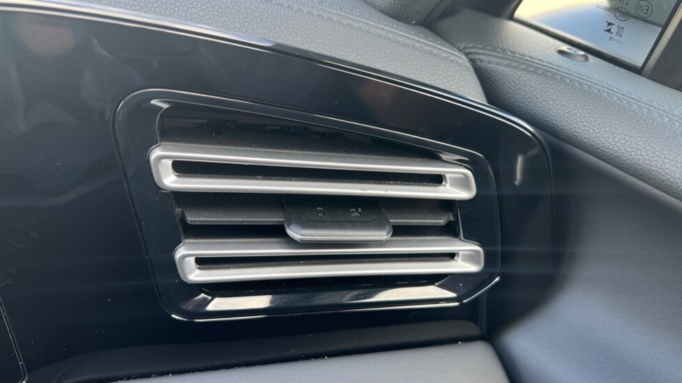 Used Volkswagen Tiguan 2025 for sale - 76154690: Photo 32