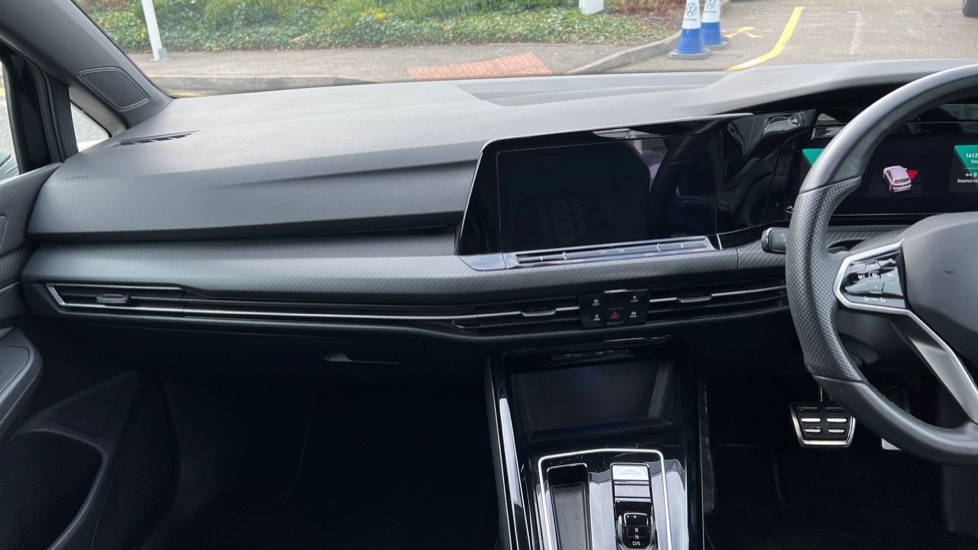 Used Volkswagen Golf 2024 for sale - 76556796: Photo 13