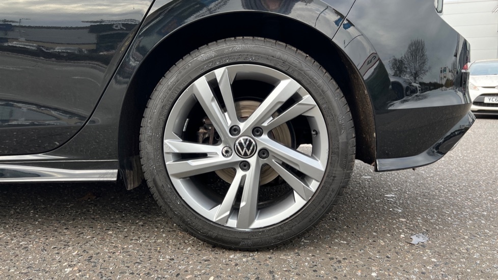 Used Volkswagen Golf 2024 for sale - 76556796: Photo 19