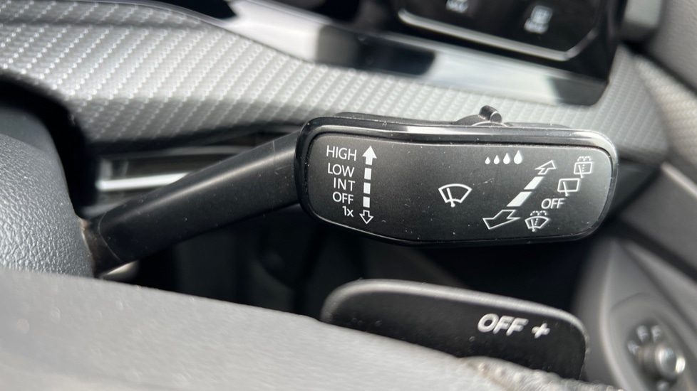 Used Volkswagen Golf 2024 for sale - 76556796: Photo 33