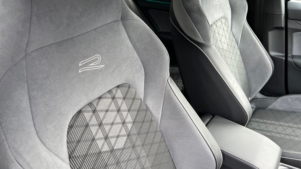 Used Volkswagen Golf 2024 for sale - 76556796: Photo 35