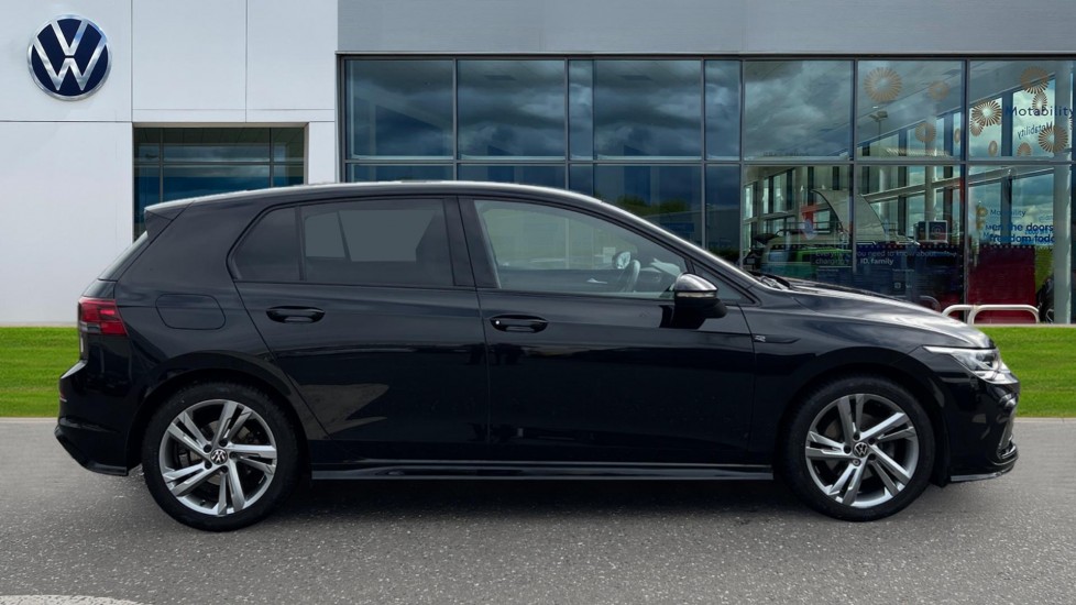 Used Volkswagen Golf 2024 for sale - 76556796: Photo 4