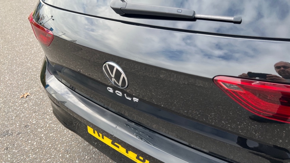 Used Volkswagen Golf 2024 for sale - 76556796: Photo 57