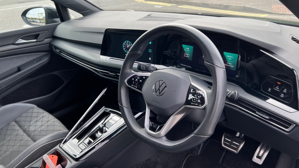 Used Volkswagen Golf 2024 for sale - 76556796: Photo 6