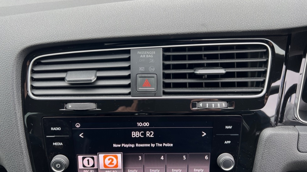 Used Volkswagen Golf 2017 for sale - 76842083: Photo 13