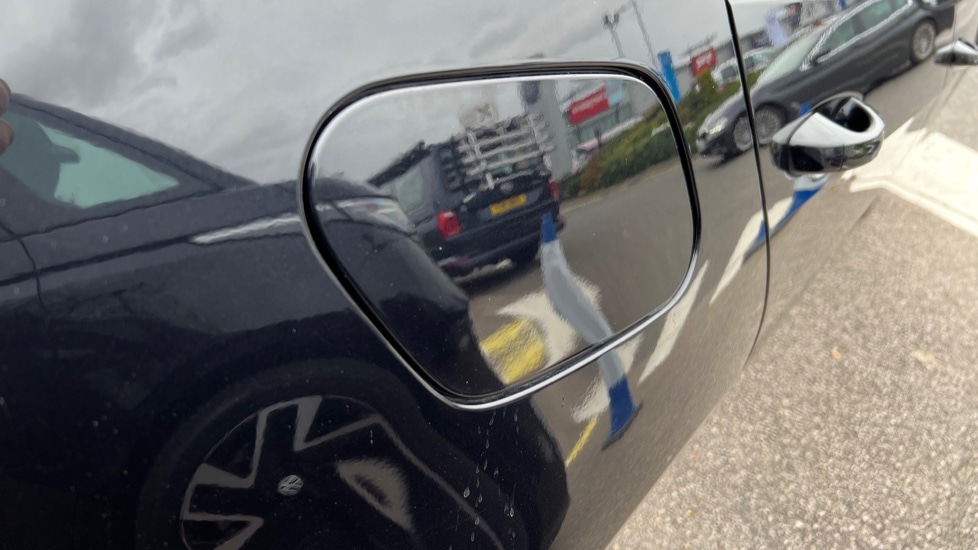 Used Volkswagen Golf 2017 for sale - 76842083: Photo 50